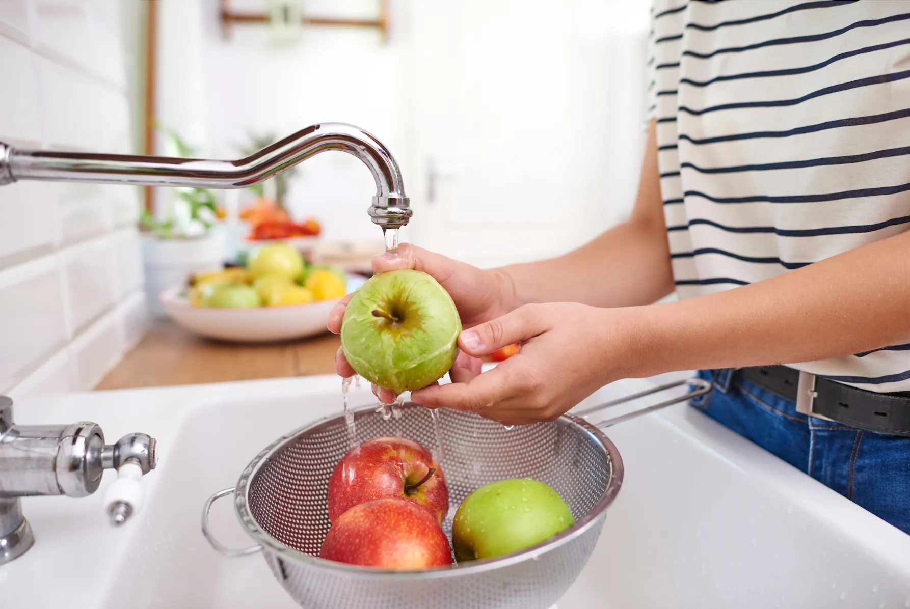 Washing your fruit removes the harmful chemicals of pesticides from your fruits and vegetables. 